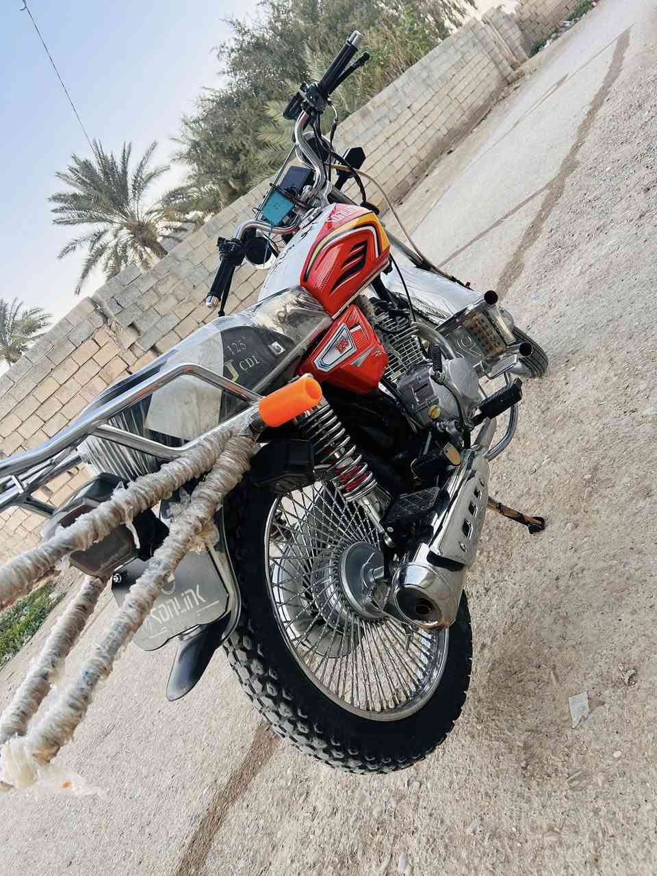 سلام عليكم دراجه تايكر للبيع دراجه مكفوله مابيه اي نقص سونك موديل 25سعره 725وبيه مجال 
دلي عباس ***********
