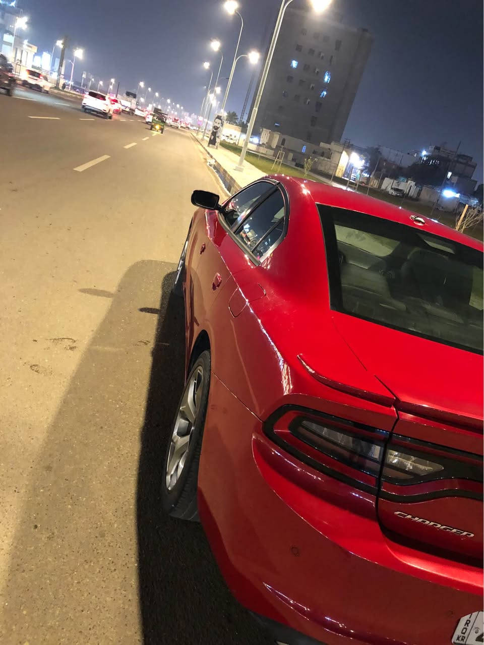 سلام عليك 
سياره جارج كنديه طبه كفاله عمه 
فول لاخر فتحه حساسات بيه ضربه لا جملغ شبر وضربه بلباب الوره بارد ٣ اصبع السعر 213 عل شراي بيه مجال قليل / الرقم/ *********** البصرة, العراق
