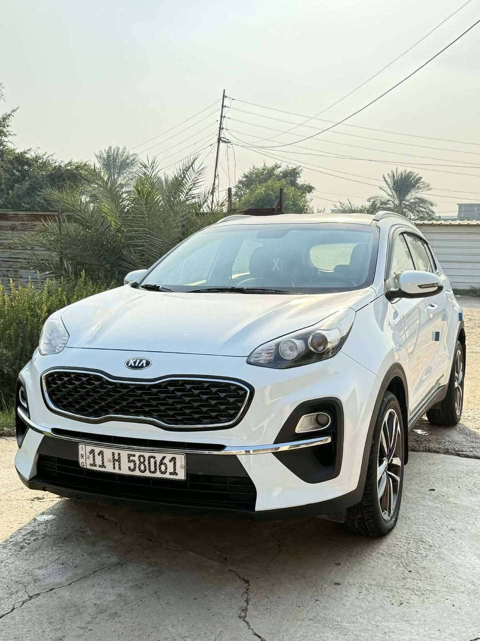 السلام عليكم
كيا سبورتج ٢٠٢١وارد خليجي مكفولة كفاله عامه فقط بارد بيهه على كد اصبع اليسار جديده خلاص رقم بغداد الدولي الجديد 
ماشيه ٩٦
مكينه 2000 دوش مكفول
مكان السياره المحموديه
السعر ومال بيع ٢٠٧
بي مجال جدا بصيط
مواصفاتها السياره
السبورتج العادي
اريل انفكيشن 
الاتصال او استفسار بخصوص السيارة
***********
***********
