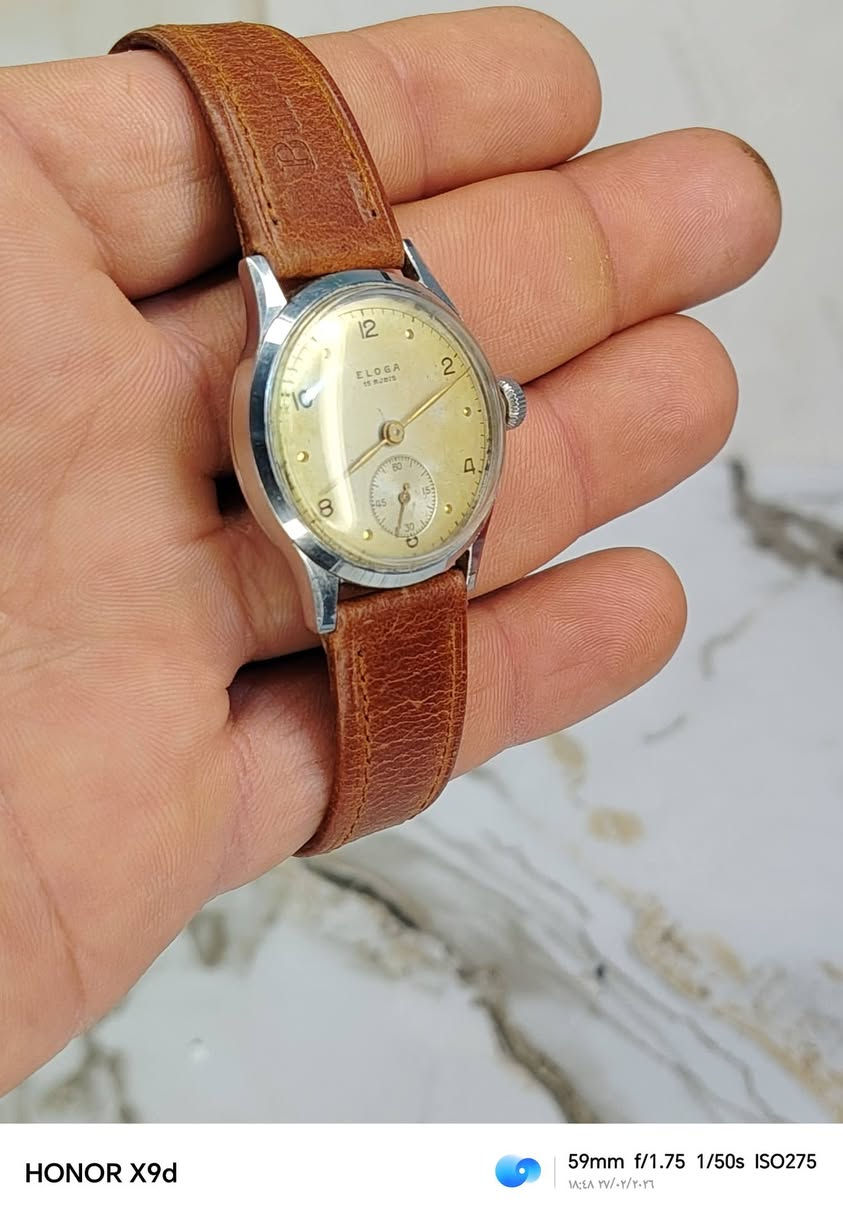 ساعة نصب تكويك سنتر ثواني منفصل سويسري اصلي فنتج قديم مكينه 15 حجر قطر 32 بدون زمبلك مع زمبلك 35 سير، جلد اصلي سعره مع توصيل 80


**إذا كنت صاحب هذا الإعلان وتريد حذفه لأي سبب، رجاءا أرسل رسالة إلى الدعم الفني**