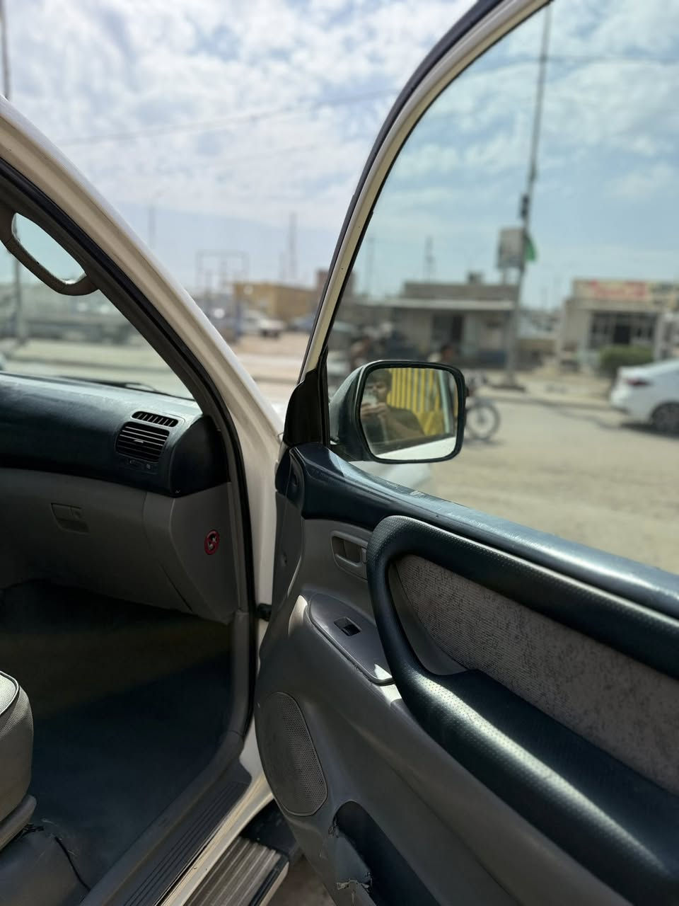 موديل 2003 رقم بصره جديده سنويه مكينه 6  كير عادي الشراي اتصل الاتراسل عله الرقم *********** مكاني ميسان سعره 105
