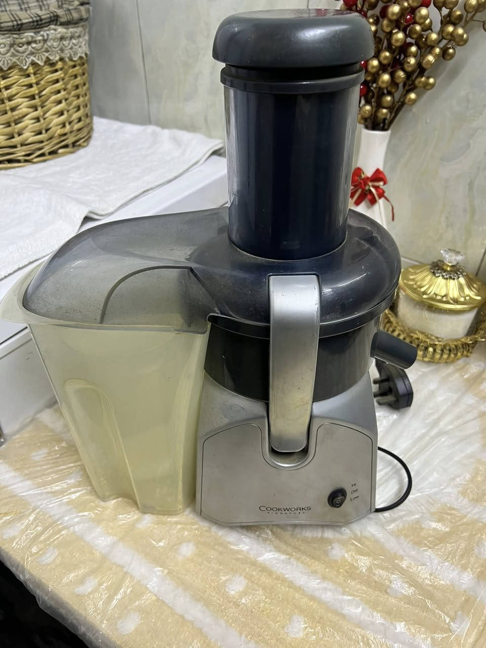 بيع أجهزه كهربائية مستعمله
شغاله اي شي مابيه 
جدر كهربائي 
قلايه كهربائيه 
معصاره 
مكاني بغداد
المراسله للاستفسار


**إذا كنت صاحب هذا الإعلان وتريد حذفه لأي سبب، رجاءا أرسل رسالة إلى الدعم الفني**