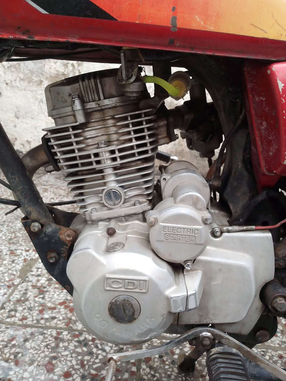 سلام عليكم دراجة سافاني للبيع سعر 500 الف عراقي وبيه مجال حگ چية الدراجة ما بيهة اوراق دراجة نضيفة كلش وامداريهة بل دهن و استخدام كهربائيات شغالة سلف و لايت نقصهة بس اشاير جانبية للتواصل واتساب *********** مكاني بغداد جسر ديالى القديم
