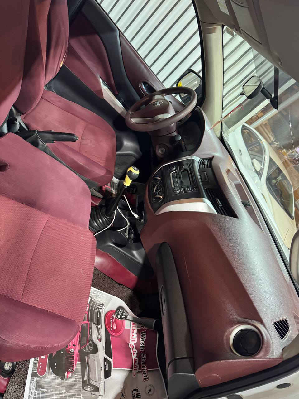 السلام عليكم للبيع بيكم نيسان 2016مكفوله من صبغ وضربه تبريد ثلج تخم تاير جديد جاهزه من دون نقص مطلوبه لل مصرف بدون تحويل السعر 82 ورقه وبي مجال مكان سياره الفلوجه لل استفسار الا تصاب ***********
