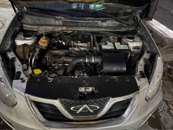 السلام عليكم تيكو ١٣ محرك وكير جدد مكفولات صدر امامي خلفي جديد هزه جديده سنوية باسمي  شرط التحويل ٢٠٣٠ تبريد ثلج السيارة فول تايرات جدد باتري جديد 
السعر 55 وبي مجال 

***********
*********** بغداد
