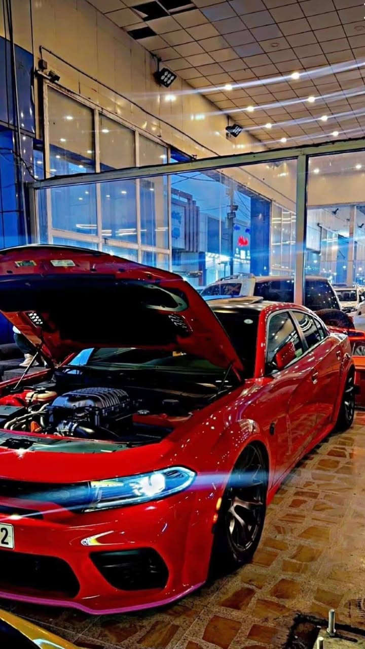 الـسلام عليگم
جارجر هيلكيات وايد بدي717hpحصان موديل

 2022 سياره گفاله عامه داخلة كلين تايتل بدون قطره صبغ 

سياره فول مواصفات للاخير

سياره ع وضع شركه 

عليها منضومه جوبلس ايربفت

مكان سياره بغداد 
الرقم: ***********
