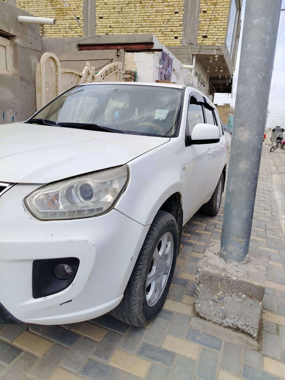 السلام عليكم
شيري تيگو موديل 2014 گيرها ميكانيكي المرغوب
 رقم واسط مشروع وطني
سونارها موجود بالمنشور
تخم تاير جديد شاشة وكامرة السعر 65 وبيها مجال
مكاني واسط الموفقية 
الرقم ***********
