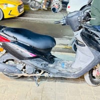 السلام بريز ببغاء مكفولة نوزل خطين  ماشية 39 فقط   بيها هندر  كلشي شغا...