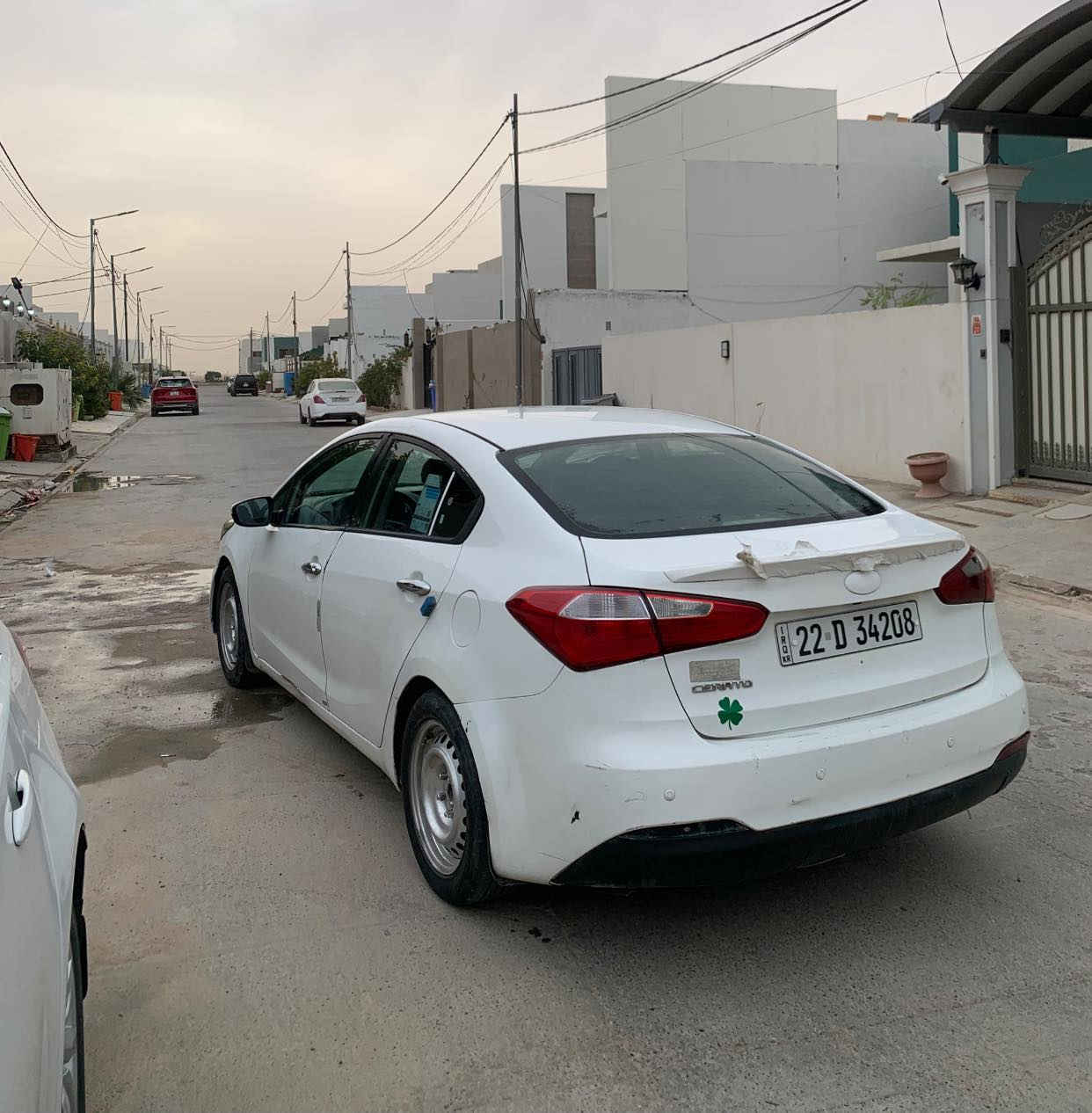 سلام عليكم
كيا سيراتو للبيع موديل 2013 
محرك 1.6
وارد خليجي
كير اوتماتيك
شاشة أندرويد كاربلي
تحكمات ستيرن
4قطع تبريد
 لايتات زنون
سيارة بيهة قطعتين صبغ
 رقم أربيل جديد 
سعر (105)بيها مجال قليل
مكان النجف الأشرف
للتواصل ***********
