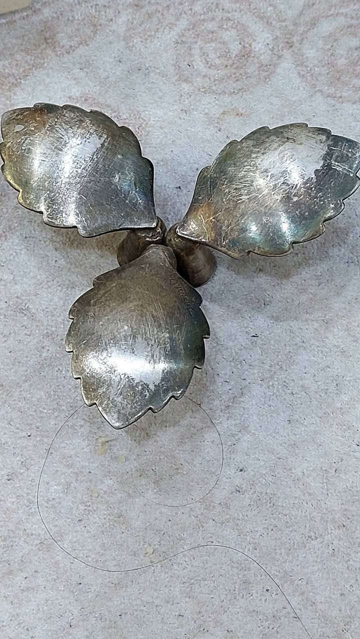 حاملات شمعات وجرس من الكرستال والفضة المطلية الجميع أعلى سعر ابيع


**إذا كنت صاحب هذا الإعلان وتريد حذفه لأي سبب، رجاءا أرسل رسالة إلى الدعم الفني**