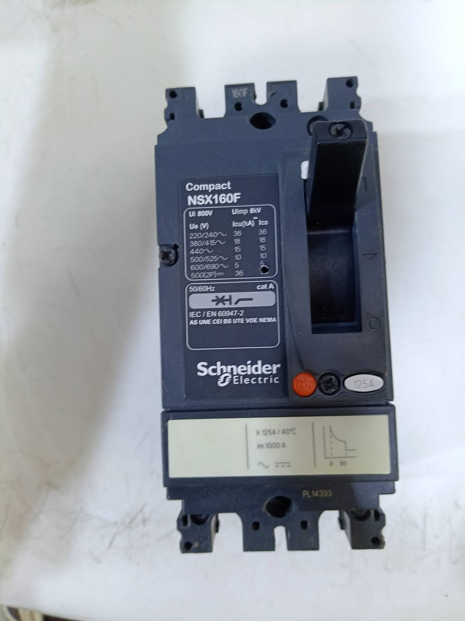 قاطع شنايدر خطين AC/DC
125A اصلي 65 الف القطعة
  توصيل جميع المحافظات ***********
