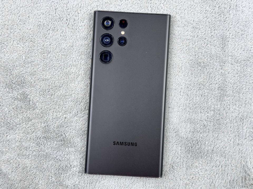 كلكسي أس 22 ألتـــرا
مبدل شاشة مرتبة ذاكرة 128 GB
الجهاز كلللش نضيف 
وصورتة تخبل فووووووول 
سعرة قفل 390 ألف 
مكانة الناصريــــة المركز 
***********
