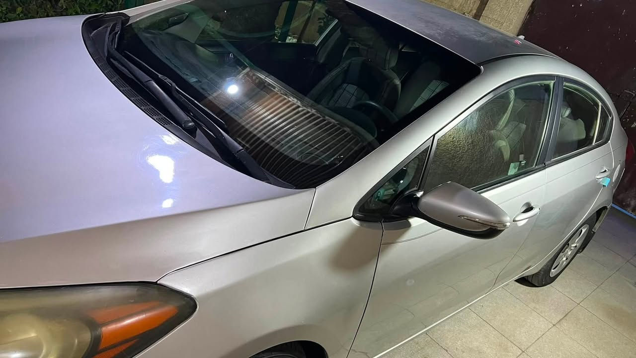 كيا فورتي ٢٠١٥
السيارة وارد امريكي حادثها دعامية وبنيد
رقم الشاصي مرفق بالصور
ايرباك دركة و دشبول الباقي سليم
السيارة مسويلها ادامة من كلشي
منظومة تبريد تحوير ممتازة وجديدة
صدر جديد 
السيارة ماشية ١٤٥ الف 

السعر ١٠٠ ورقة وبيها مجال بسيط للشراي

للتواصل
***********
