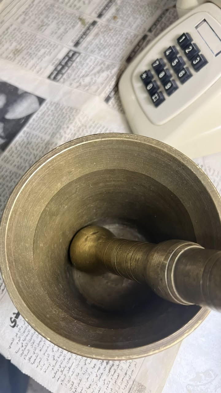 مهراس حجم كبير فيه اكثر من خمسة كيلو 
التوصيل متوفر


**إذا كنت صاحب هذا الإعلان وتريد حذفه لأي سبب، رجاءا أرسل رسالة إلى الدعم الفني**