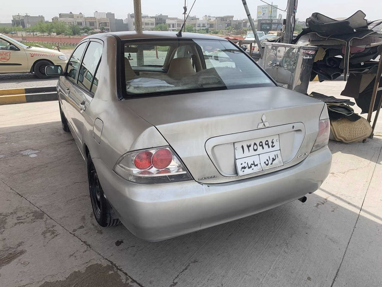 سیارە لانسەر مودیل ٢٠١٠
گیڕو مەكینە بە شەرت 

چوار جام كارەبایی

دەشبوڵ فۆڕمیكا 

مەكینە گەورە 

دەبل گێڕ تۆماتیك وە عادی 

چوار تایەی نوێ 

سبوغ ٤ پارچە 

سەنەوی و ڕێگاو بان تا ٢٠٣٠

هەزەی نوێ سعر ٨٠وەرەقە وە مەجاڵ 

وەتس اپ ***********
