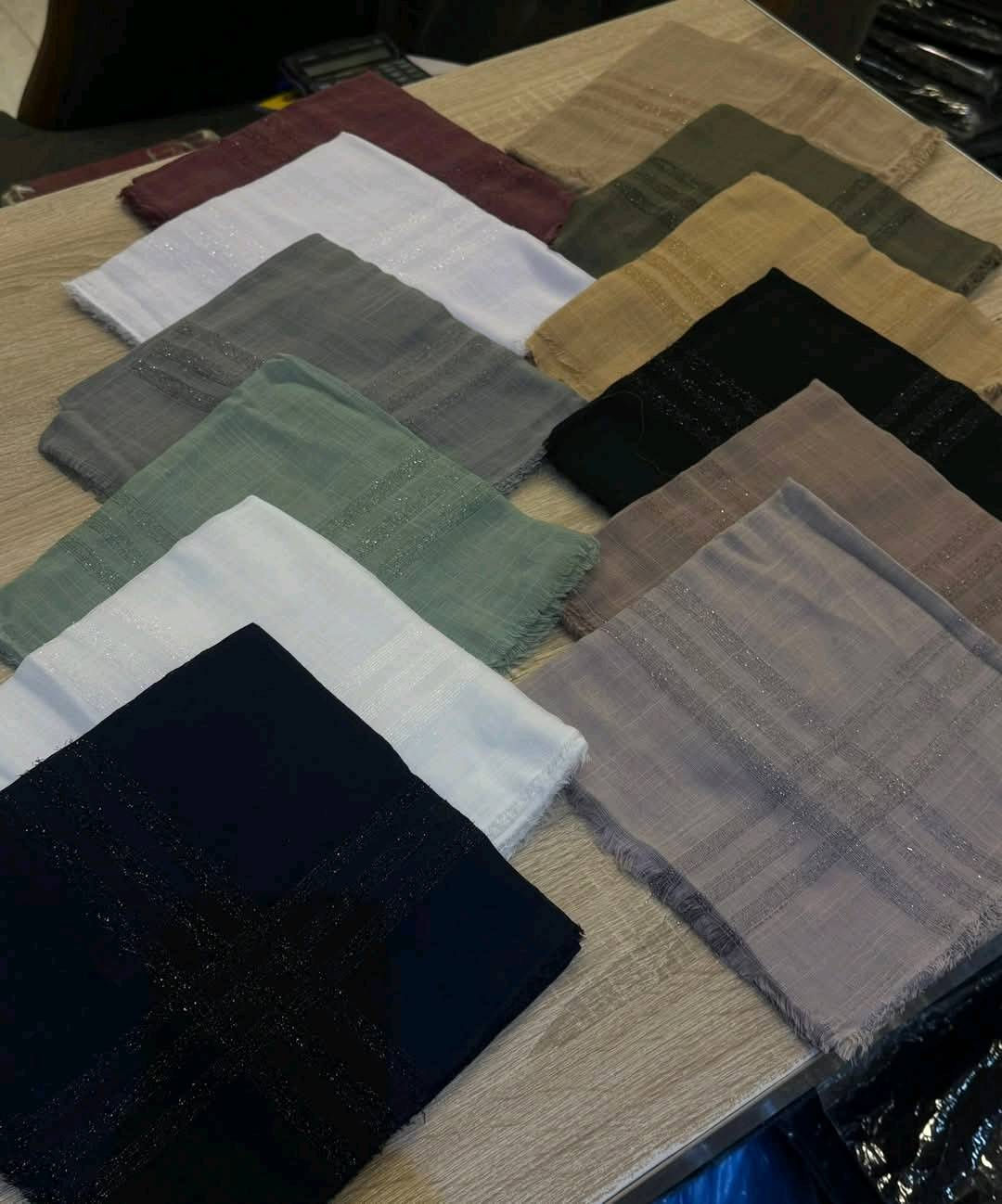 اسرع واشتري الآن قبل فوات الأوان عرض تخفيضات
جملة فقط
عرض خاص 
 للتواصل والحجز مراسلتنا
@mohannmd1


**إذا كنت صاحب هذا الإعلان وتريد حذفه لأي سبب، رجاءا أرسل رسالة إلى الدعم الفني**