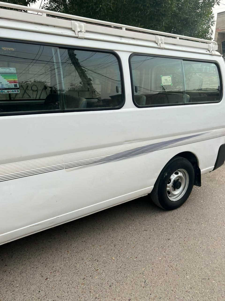 نيسان يورفان موديل ٢٠٠٩ رقم بغداد بأسمي كير مكينة اكسل مكفولات مابيهه ضربة صفاحهه بلادي مابيهه صبغ نضيفة كبل للشارع سعرهه ب١١٠ والمكان بالدورة  واذا اكو مراوس بجمبي عالية والاتصال على الرقم  ***********
