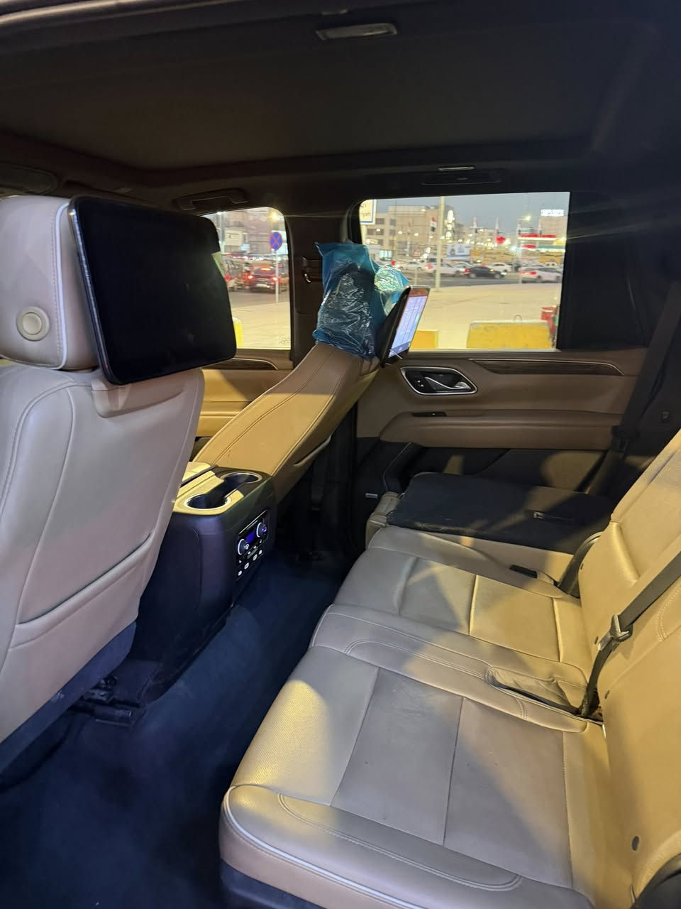 سلام وعليكم تاهو برايمر مديل 21سياره برايمر فول موصفات جكات صعود ونزول دوس شفط هزاز كشنات بعد البرايمر معروفه موصفاته المكان البصره ويرهم امراوس حسب القناعه السعر 485 وبيه مجال شي بصيط سياره كفاله عامه خلجيه 

سفسار الرقم ***********
