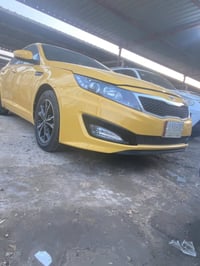 كيه ابتيمه 2012 أمريكي ضررها جاملغ امامي  عرضها 110$  وبيها مجال حك ال...