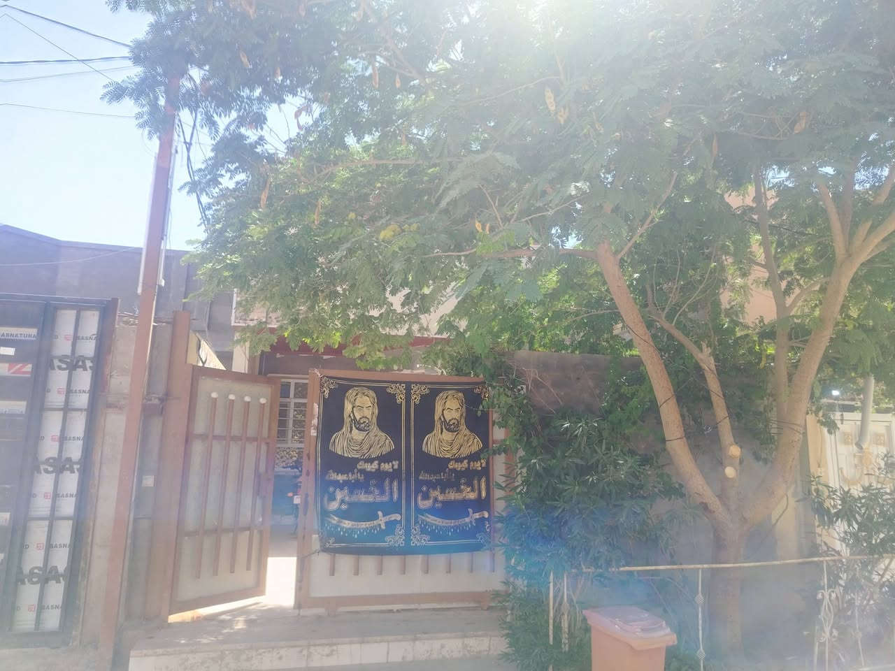 🏡 بيت للبيع — فرصة ممتازة
📍 الموقع: الكوفة شارع عبد العال — حي السهيلية
📐 المساحة: 150 متر
↔️ الواجهة: 6.5 متر
📏 النزال: 24 متر
🏠 البناء: طابقين
🛏 عدد الغرف: 3 غرف

بيت مرتب بمواصفات جميلة وموقع مميز، مناسب للعائلة ويوفر مساحة مريحة وتصميم عملي.

💰 السعر: 135 مليون قابل للتفاوض

للاستفسار والتواصل / ***********
