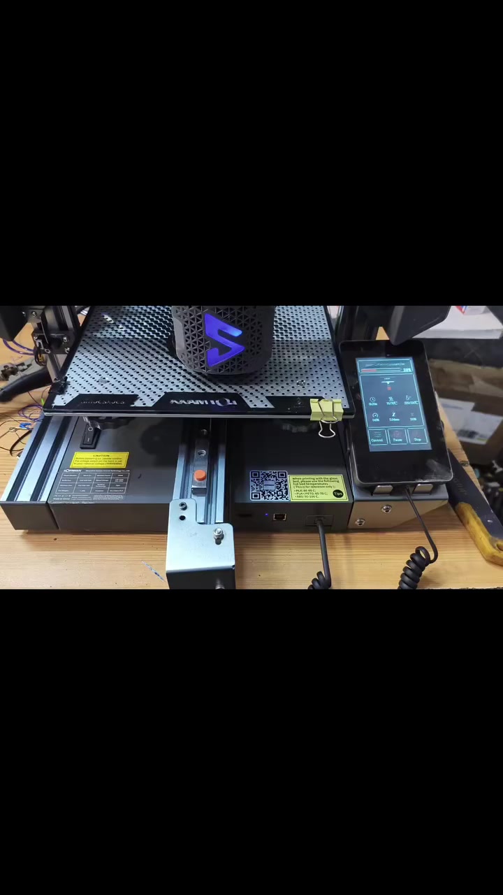طابعة 3D وليزر بنفس الوقت
للبيع Shark 3
نظام بثق مزدوج 
يعني تطبع لونين 
بالاضافه الى ليزر ينشد بمكان راس الطباعة
تتحول من طابعة الى ليزر
مطور محور Y سكه خطية
حجم البيد 250*250
الارتفاع 300
السرعه توصل الى 250 تشتغل ويا اعدادات كوبرا 2 برو 

السعر 250
التواصل خاص او واتساب
***********
