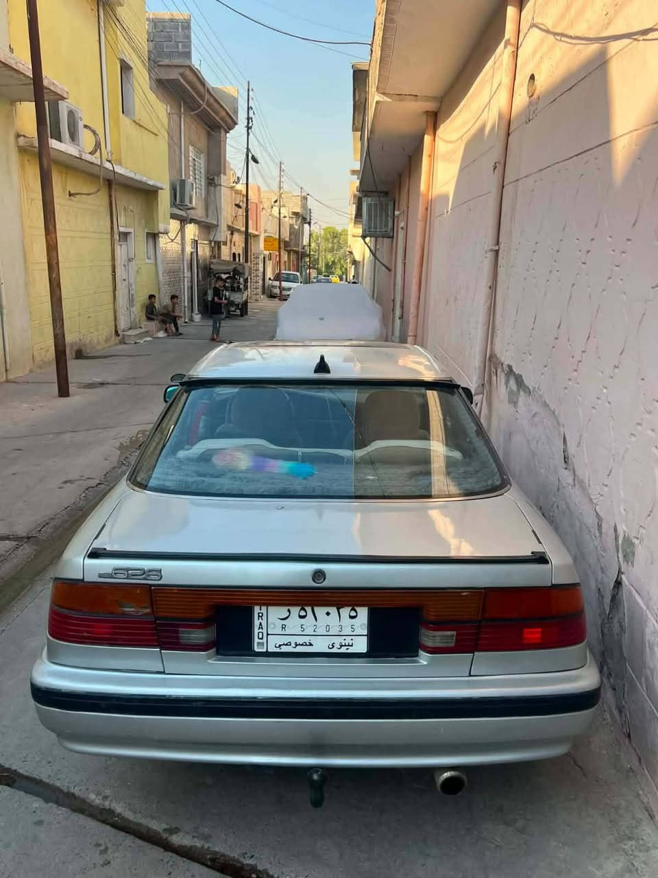 السلام عليكم مازده تك باب موديل 89 سنويه خضره ورقم الاماني كابون بيها بس مامحدث محرك مال كصه كير شرط مصبوغه عام بدون طخه او حادث السعر 28 وبيها مجال ***********واتساب
