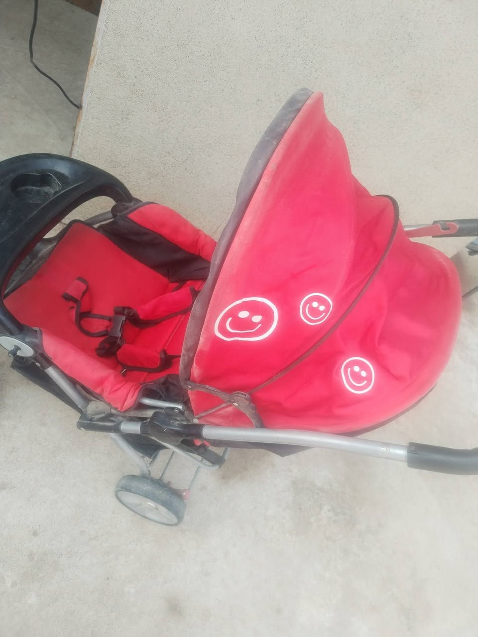 عربانة للبيع نضيفة كلش مكان موصل ايسر


**إذا كنت صاحب هذا الإعلان وتريد حذفه لأي سبب، رجاءا أرسل رسالة إلى الدعم الفني**