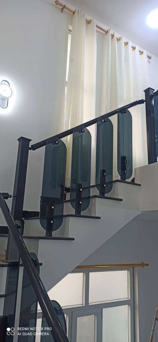 يعلن مجمع الوسام   عن تخفيضات محجرات المنيوم تركي بضمان فعلي⚒️🇹🇷 🇹🇷
( ملاحظه) جميع الالوان ) 🌈
2- محجر المنيوم تركي ( مربع ) 🇹🇷
الالوان الاسود والشمباني والذهبي⚫️
3-محجر جام( cnc ) تركي 🇹🇷 
 جام 10 ملم مقسئ 🪞💢

🔴سعر المحجر 32  الف 
🔴سعر الجام 55 الف 

🔴 ضمان فعلي/ 10سنوات ( كرسته وعمل ونقل ) 

🔴 ملاحظه / تتاكد من نوع المقطع والكيج اذا مو 
نفس المواصفات المذكوره يرجع الكادر. 📴

🔴 ملاحظة / اذا عندك درج تريد تسويله محجر وتريد تعرف شكد يكلف 💵 بس صور الدرج مقطع فيديو 📸أرسله على الصفحه او على الواتساب ونحسبلك التكلفه بالزايد شكد يكلف ونرسلك الصور والموديلات ✅

🔴 مستعدون لتنفيذ كافه اعمال المحجرات وال P. V. C ابواب وشبابيك وجام للشركات والدوائر الحكوميه والاهليه وباسعار تنافسيه  للستفسار ***********او *********** اسامه.     @متابعين مجمع الوسام
