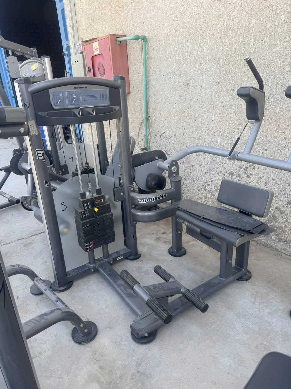 متوفر داخل المخزن قطع امبلص نضافه ١٠٠٪؜ بغداد نقل موجود ***********
