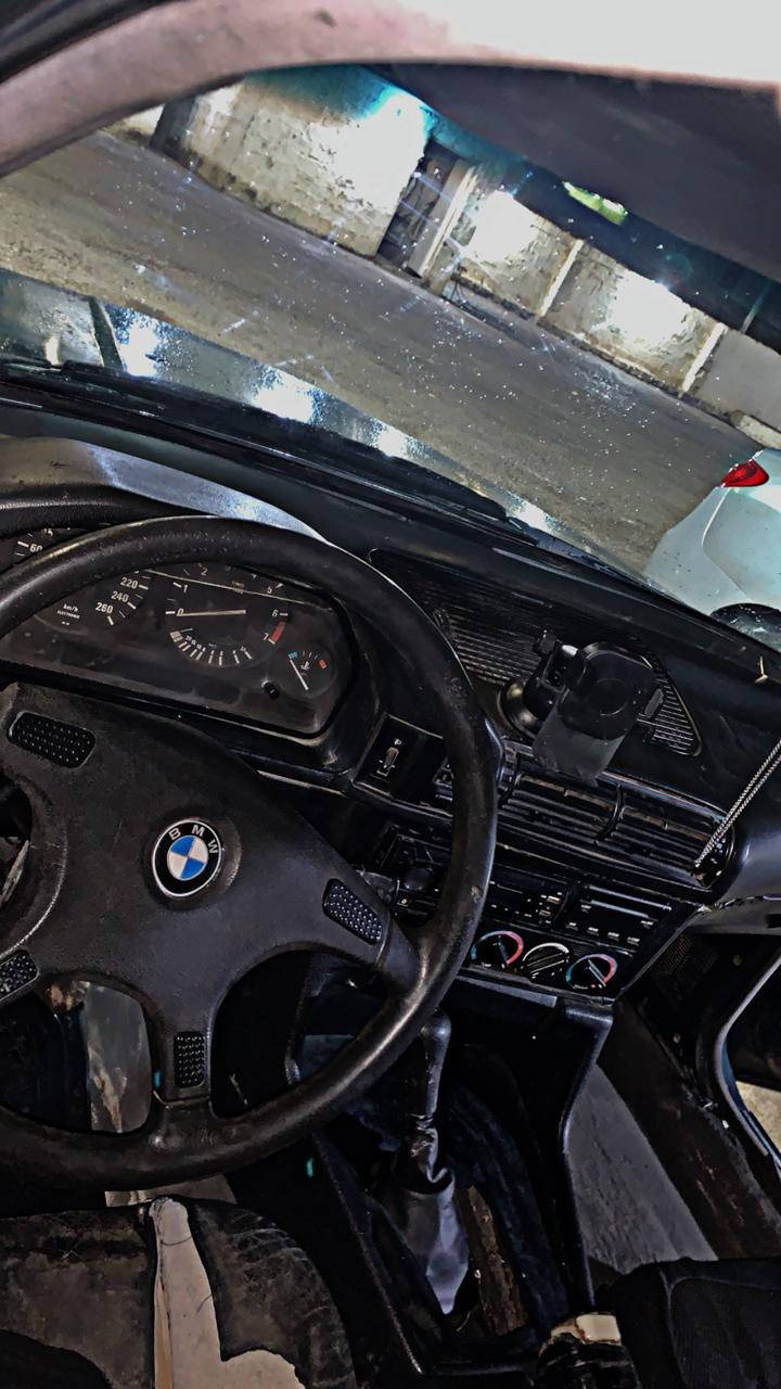 السلام عليكم بي ام لبييع محرك كبس كير عادي محرك كير شرط صدر تايرات لايلون كشر مابي لو رصعه رقم اربيل تريد تحويل تريد وكاله سعر 48 وبي مجال شراي اتصل ‭0775 799 6772
