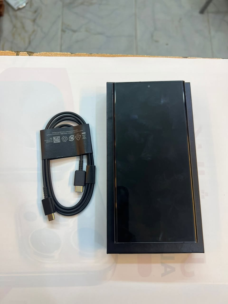 سامسونك كلكسي
S23Ultra ذاكرة 256
نضافة 100‎%‎
كامل ملحقات الاصلية 
ضمان كارت لشاشة سنة
الاصلي ابو الضمان 
استخدام قليل
***********
العنوان : العماره قطاع 28 شارع السوك مجاور عوينات الكرار مركز الشمس 
من تروح للمحل كول من طرف زهراء ♥️
