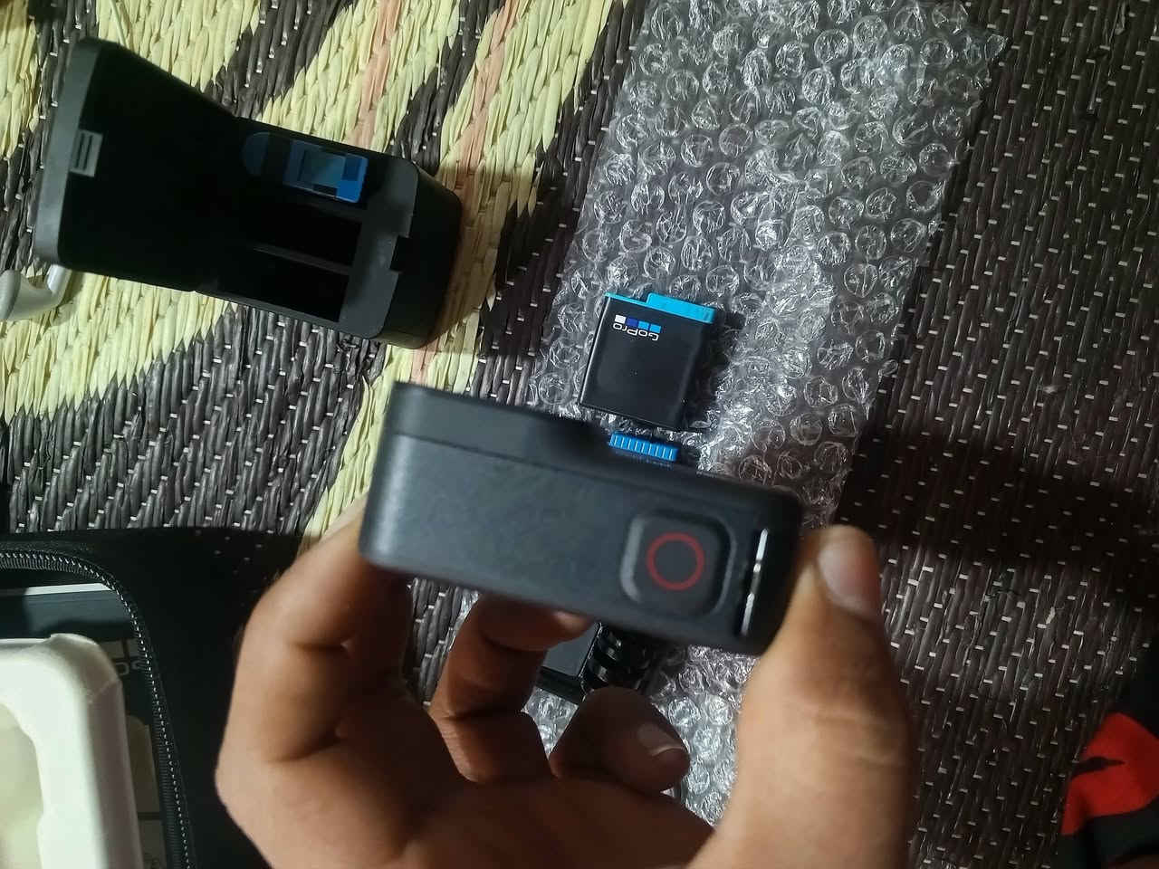 سلام عليكم شباب كوبرو جيل 8 نضيفه كلش حلوه جديده لوك البيع سعرها 250 بيها مجال بسيط وشغاله طالبه تحديث من برامج هم وياها بطاريات 3 وبيت شحن وكيبل أصلي كوبرو مكتوب عنوان بغداد مدينه الصدر قطاع 60 سوك رضوي


**إذا كنت صاحب هذا الإعلان وتريد حذفه لأي سبب، رجاءا أرسل رسالة إلى الدعم الفني**