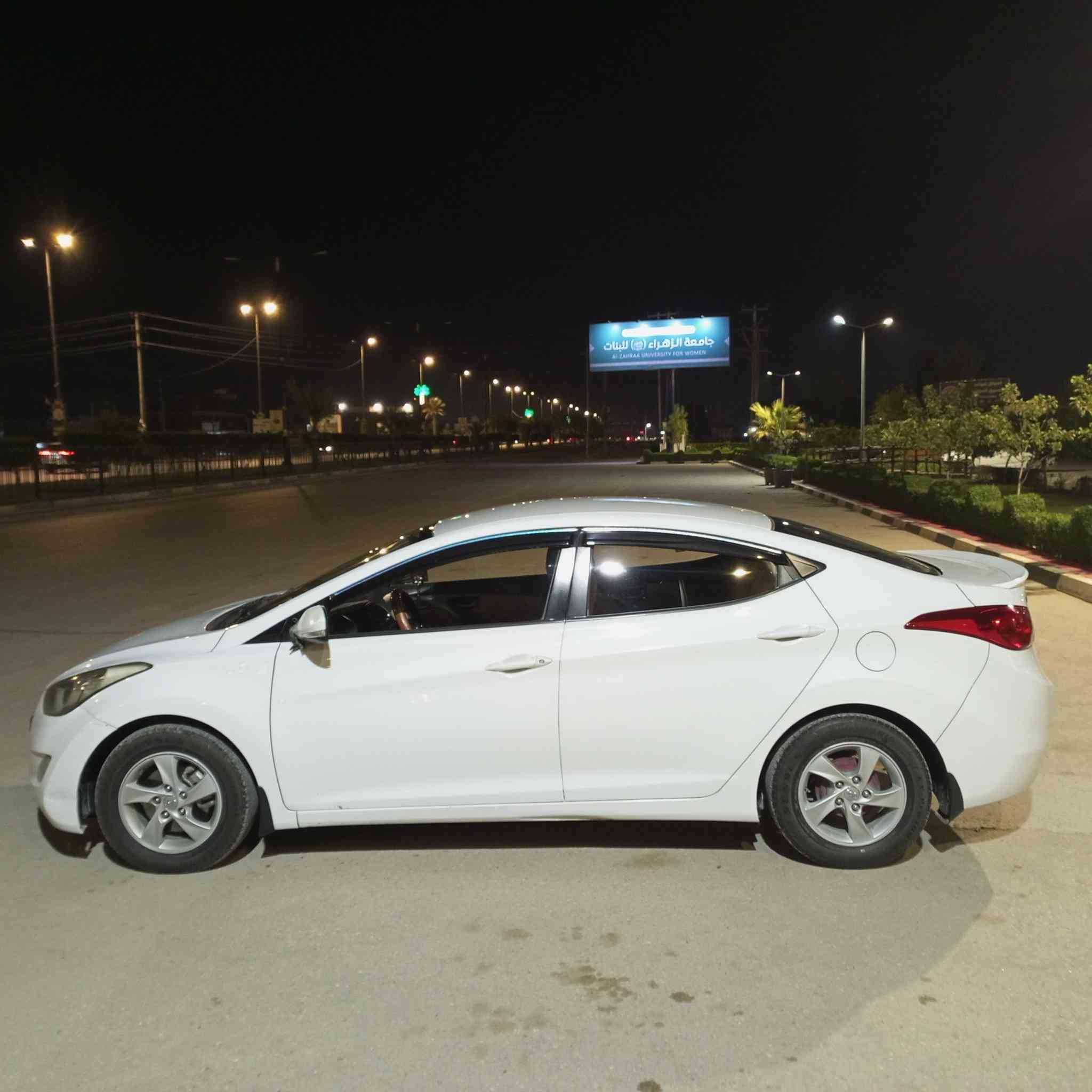 سلام عليكم 
النتره خليجي 2012 للبيع مكفوله كفاله عامه 
رقم بغداد 
سنويه ل 27 
وضع شركه 
تبريد فول خير من لله 
تخم تاير 
محرك 1800
شاشه كبيره 
 السياره احله من الصور 
السعر 130 او بيه مجال 
مكلف بنشر  
الستفسار  علئ الرقم 
***********
العنوان كربلاء قرب جامعه وارث على طريق بغداد
