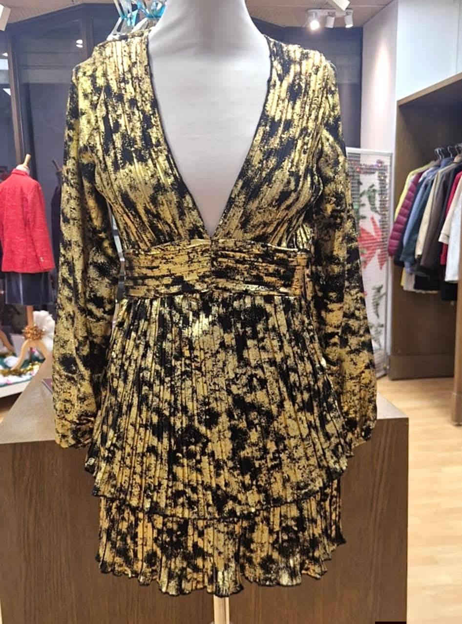 كل قطعه بالمنشور سعرها 5000الاف#اكسبلور#الجميع


**إذا كنت صاحب هذا الإعلان وتريد حذفه لأي سبب، رجاءا أرسل رسالة إلى الدعم الفني**