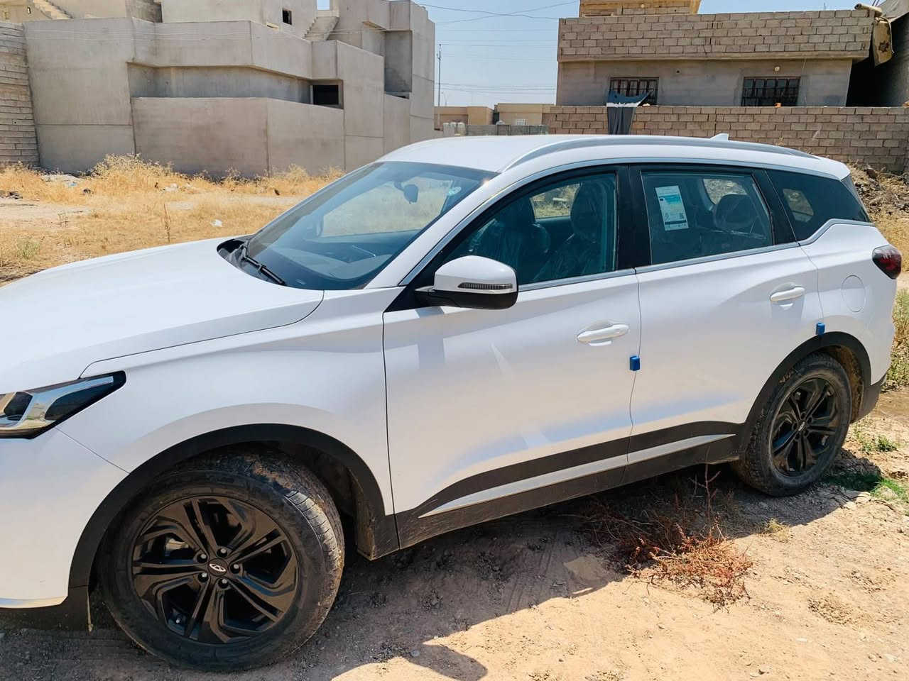 شيري للبيع موديل 24
بعدها صفر البارحه وصلت من الشركه

السعر دفترين 20000$
المكان كركوك حويجه 
***********
