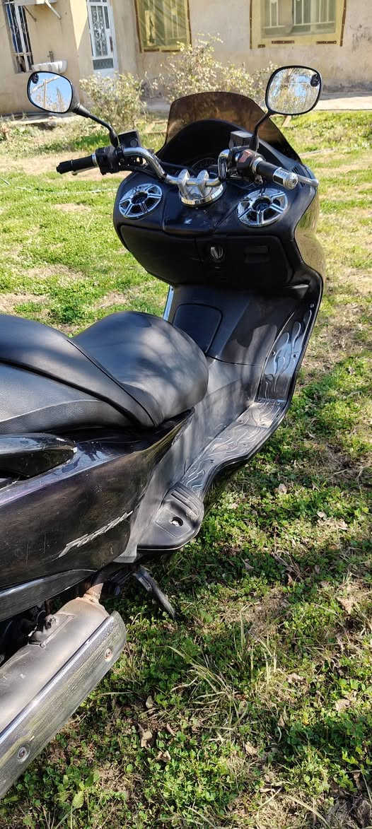 فروزه 08 عميه بلاد ما بيهه نقص كامله مكمله دراجه اخذتهه قبل شهر من الكفاح مال رنبات دراجه ع بلاد رايدهه مليون قفل لا اني اغني ولا انته تجي تكسر بيهه مكاني واسط صويره هذه رقمي ***********
