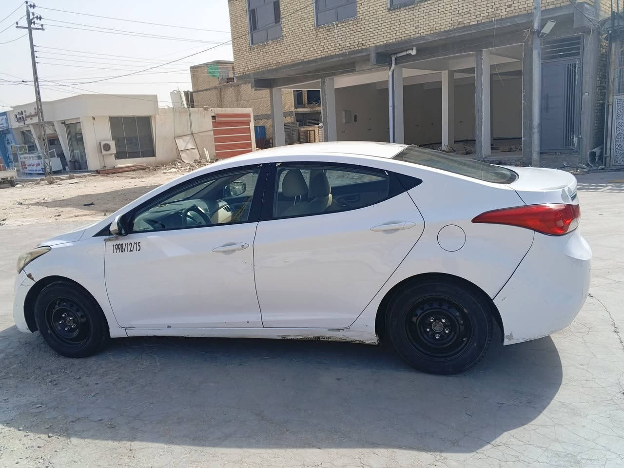 سلام عليكم انتره 14 خليجي مكينه 1600 بيه طخات بصيطه وبيه رشات صبغ بصيطه مكينه وكير وتبريد حداديه جاهزه سعر 85 وبيه مجال ***********

