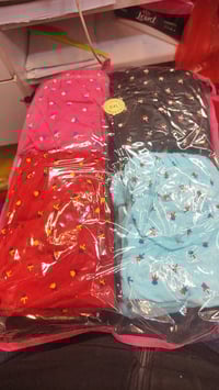 لباس قطن نسائي خاولي حجم 2 اكس سعر 8الاف  حجم 5 اكس شبح سعر 12 الف  اذ...