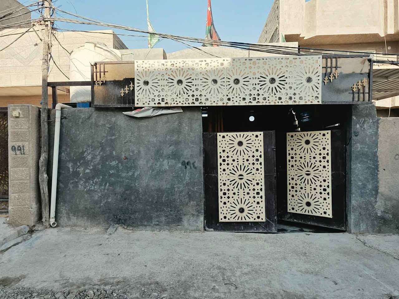 السلام عليكم بيات للبيع في منطقة الكرغولية، جسر. دياله الجديد، بيع كامل، وجاهز المساحة. 120، كان على آخر حبايه السعر مناسب للاتصال على الرقم.
البيتكوين، كريت مسلح سيراميك كاشي ستايجر شوف المقطع الفيديو والصور. واتصل عليه جميع الخدمات المتواجدة مايو، الكهرباء، والسحب. تبليط، مدرسة موجودة قريب على الشارع العام. منطقة سكنية الشعور مناسب، اتصل على الرقم وبخير ودلل.*********** الاتصال على الرقم، ما متواجد على الفيسبوك. مكلف بالنشر
