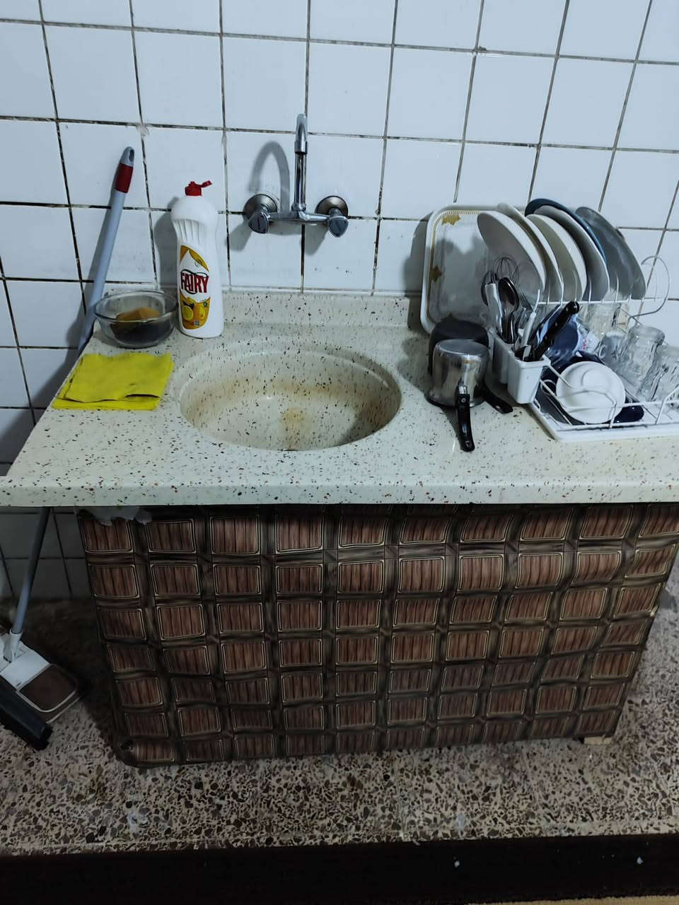 متاح غراض بيت كل بشرط كلمن سعره
اتصل ما متواجد عل فيس اتصل ***********
