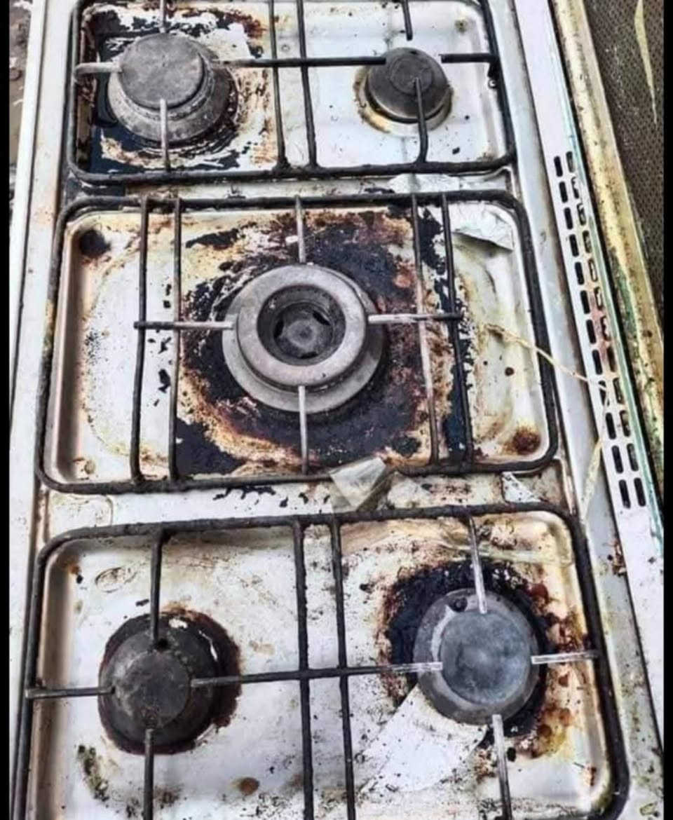 ورشة ابو آيه لصيانة الطباخات 
للاتصال ***********
