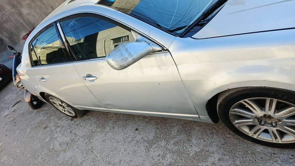 افلون ٢٠٠٧ وارد امريكا لو رصاصي هزه وفحص ورقم جديد 
حادثه جاملغ امامي جهة السائق مصلح نفسه تحتاج شويه ترتيب مثل حداديه امامي نواعم بسيطه محرك بلاد كير مبدل دهن وفلتر جديد ادامة منظومة بانزين كامله 
 (اعتذر عن المراوس والمده ) 
*********** بغداد, العراق
