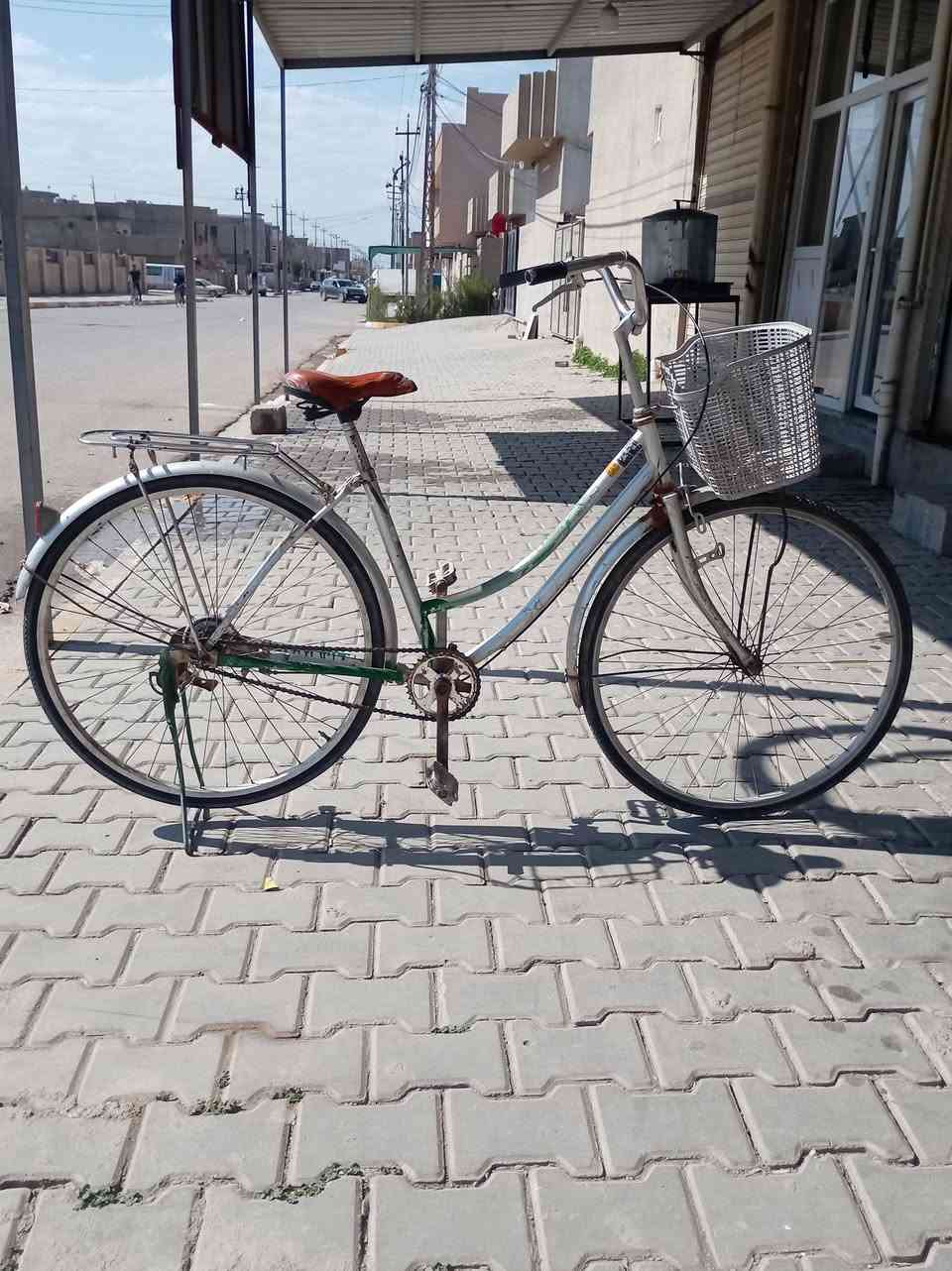 سلام عليكم بايسكل  حجم 27 نضيف للبيع السعر 40 وبي مجال شراي يراسلني


**إذا كنت صاحب هذا الإعلان وتريد حذفه لأي سبب، رجاءا أرسل رسالة إلى الدعم الفني**