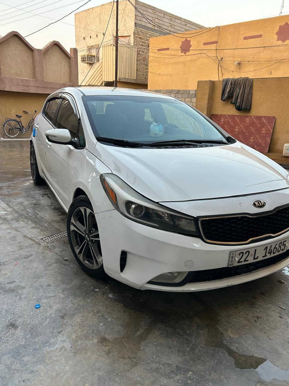 السلام عليكم
للبيع كيا فورتي 2017 هاشباك 

رقم اربيل دولي السيارة بأسمي سنوية لل2031

سيارة نظيفة واستخدام شخصي 

المحرك والكير بحالة ممتازة

تدفئة وتبريد شغالات ومعروف تبريد الفورتي شكد قوي

السيارة مسويلها ادامة كاملة للمكينة 

تخم تايرات جديد 

شاشة كبيرة و كامرة خلفية 

حادث السيارة بابين وموضح بالسونار مالتها 

السعر 105$ وبيها مجال 

***********
