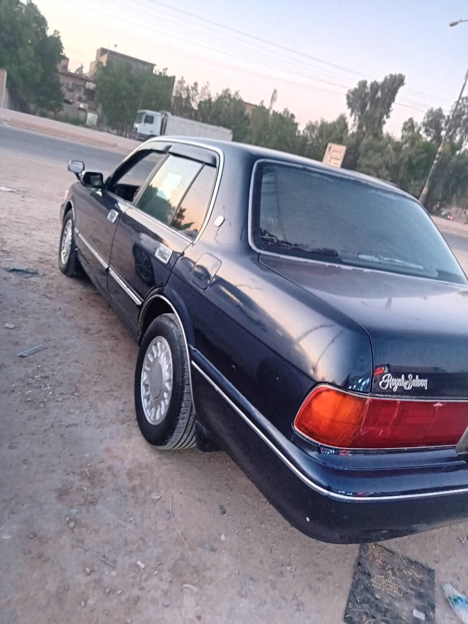 سلام عليكم أرنب طويله للبيع فقط محور مكينه 2 ونص
موديل 1992  تخم جديد تبريد ثلج رقم بغداد مشروع وطني انكليزي بسمي كهربائيات شغاله كلش شغال ترايك من الفاو الزاخو كفاله عامه من العيب الشرعي والكصه ونقل الجثه لون نيلي مصبوغ اثر جراد
السعر 68 وبيه مجال ***********
