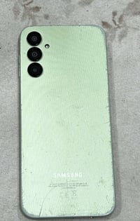 سامسونج A14 • ٦٤ • موصل الأيسر