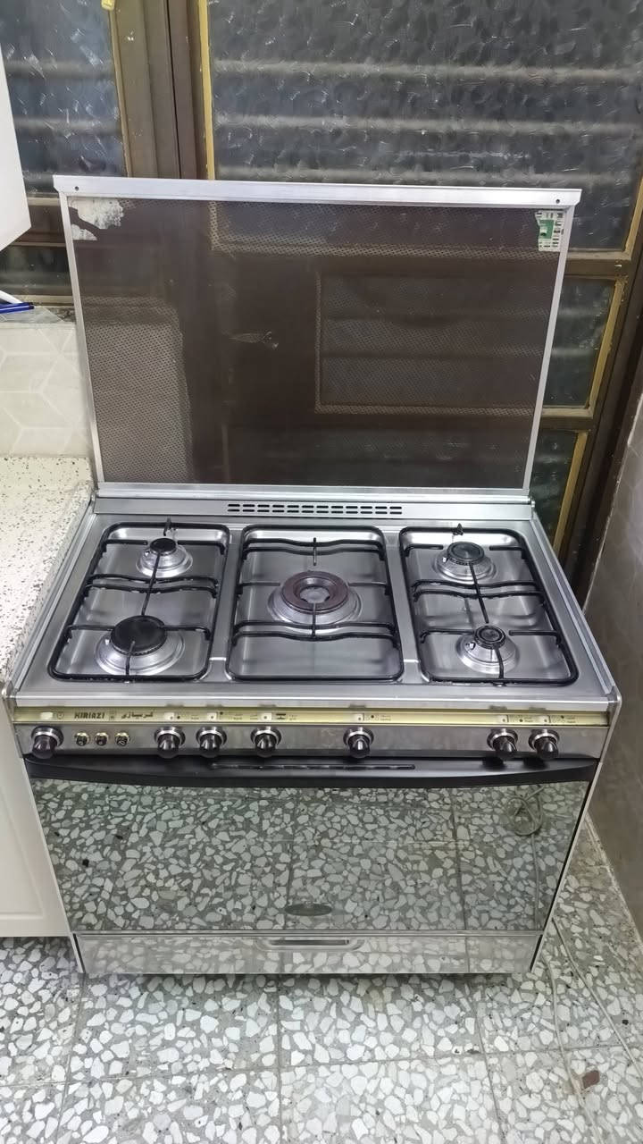 طباخ كريازي (Kiriazi) الأصلي - الوجبة الأولى
للبيع طباخ كريازي أصلي (الوجبة الأولى المعروفة بمتانتها)، الحالة نظيفة جداً واستعمال خارجي قليل جداً.
✅ المميزات:
كل القطع بلادية: لم يدخل أي عملية صيانة سابقاً.
الأداء: كفاءة عالية ونظافة تامة (وجبة أولى).
السعر: 350 ألف دينار عراقي (قفل).
📍 العنوان: بغداد - كميرة - قرب جامع أبو الزهراء - مقابل جزيرة بغداد السياحية.
📞 للتواصل والاستفسار: [***********]
