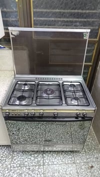 طباخ  كريازي أصلي للبيع الوجبة الأولى الحالة نظيفة جداً واستعمال  قليل...