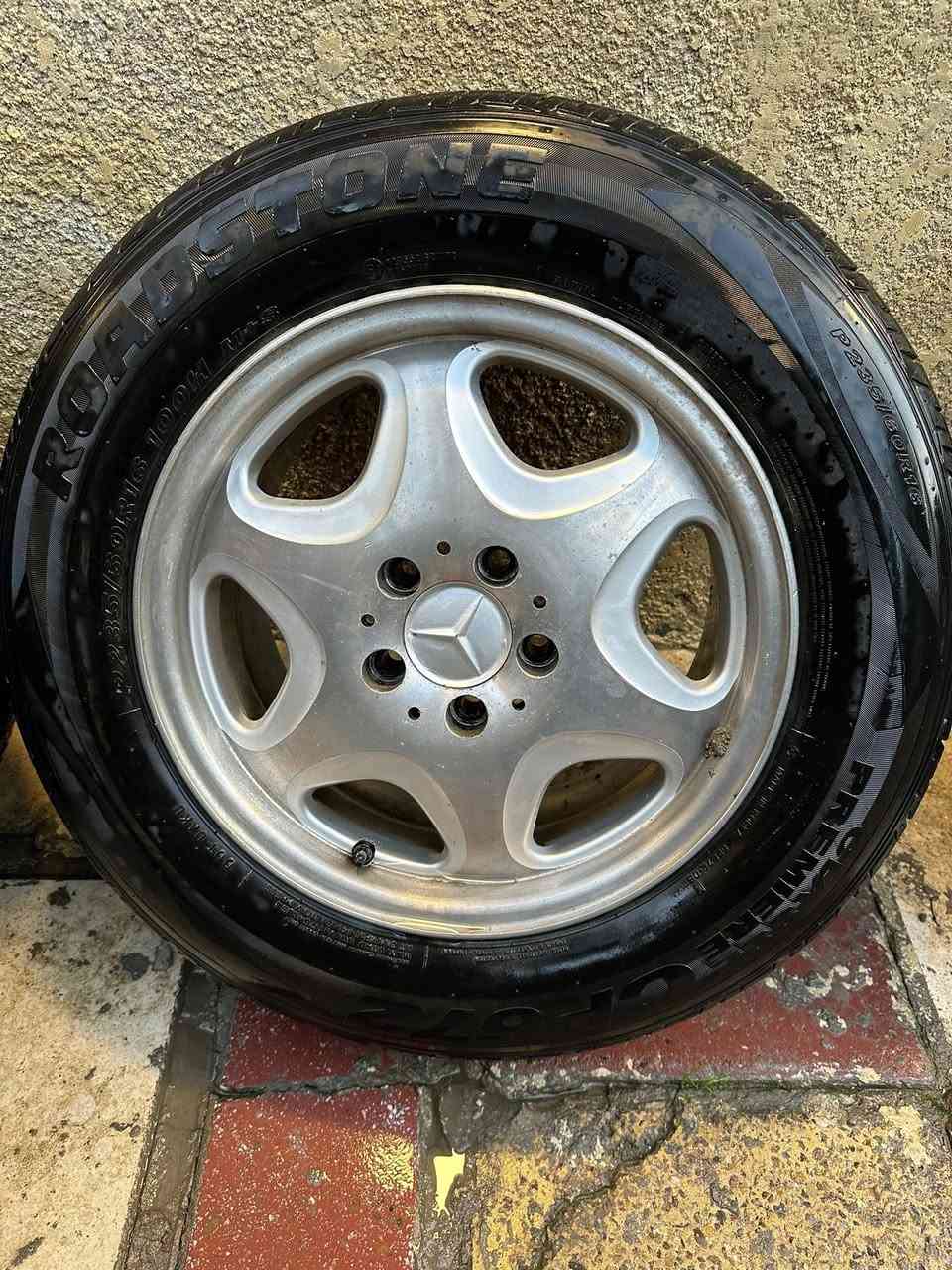 السلام عليكم
ويل كب مرسيدس شبح أصلي موديل 1998
تخم، لا فطر، لا تصليح، لا اعوجاج
ويا تايرات مستعملة
وبي حساس ضغط الإطارات (مال بنجر)
السعر 300 الف وبي مجال
الاستفسار خاص


**إذا كنت صاحب هذا الإعلان وتريد حذفه لأي سبب، رجاءا أرسل رسالة إلى الدعم الفني**