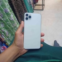آيفون ١١ برو ماكس • ذاكرة ٦٤ • شاشة مبدلة